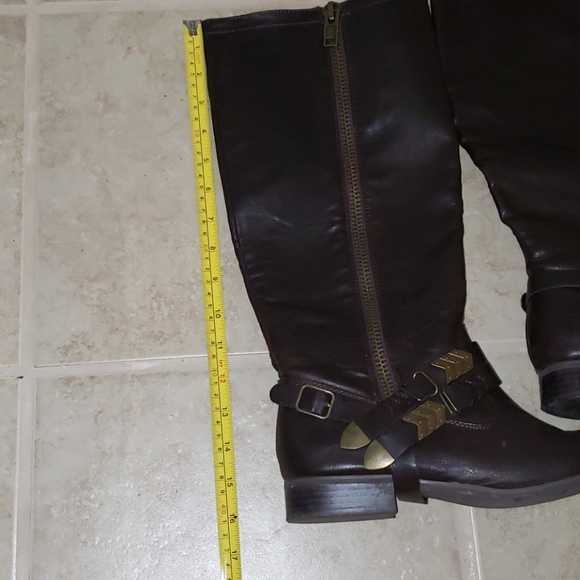 Mercy boots MOVING SALE!!!! - Picture 3 of 11